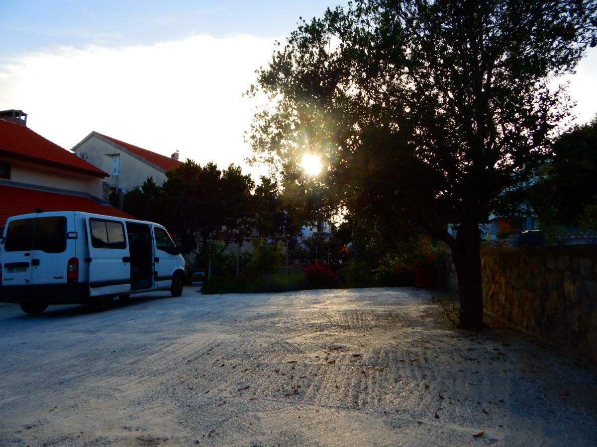Apartament Jutro Novalja